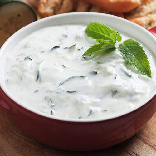 Cacık/ Tzatziki/ Zaziki/ Sopa Fría de Yogur/ Cucumber Yogurt Soup